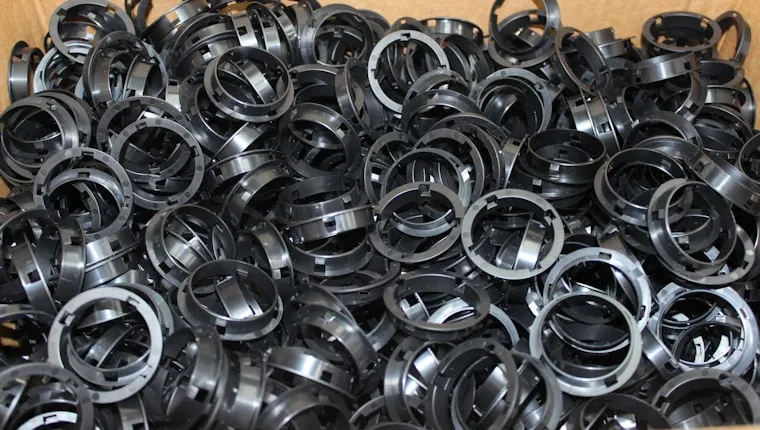Rubber moulded seals and rings